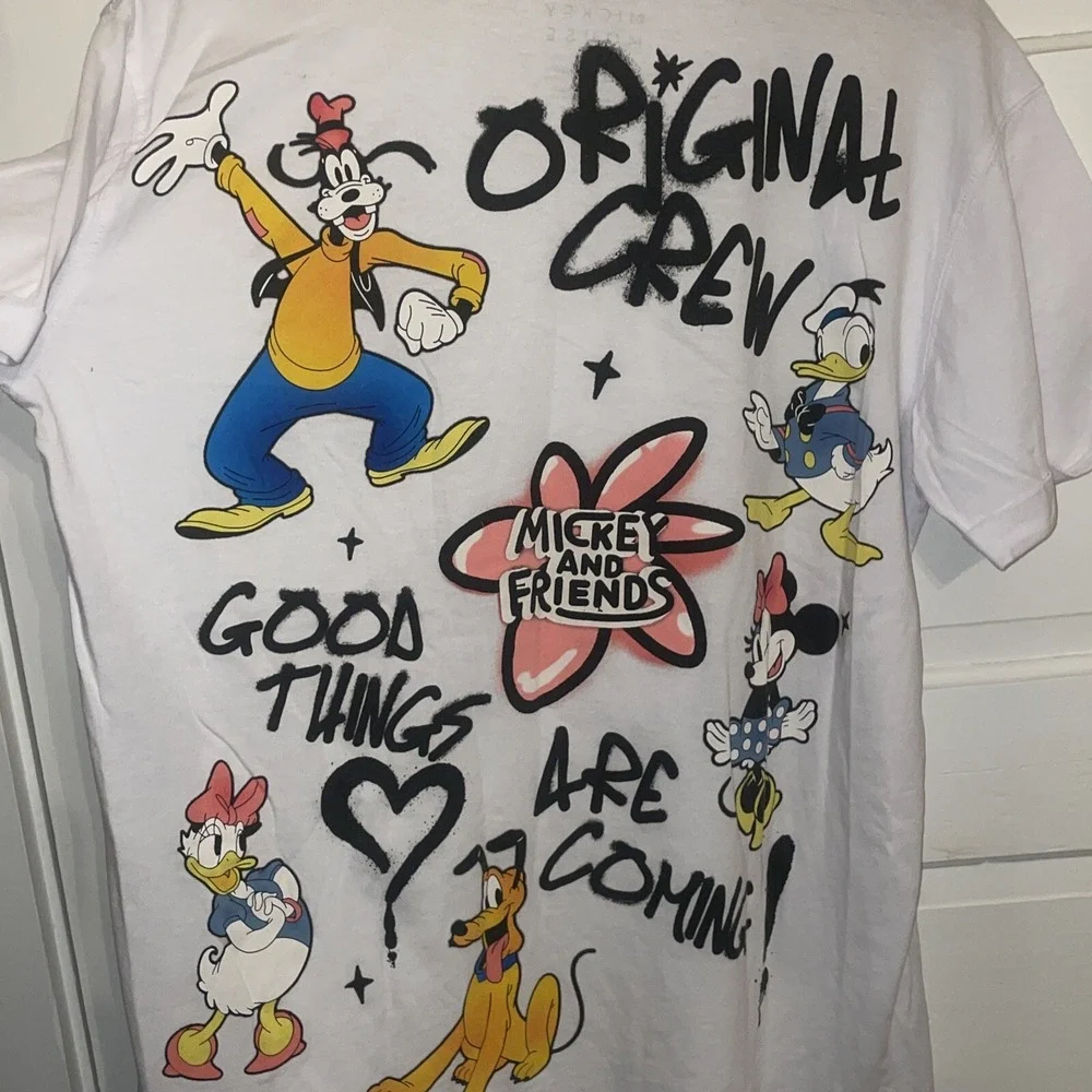 Mickey‎ And Friends Disney Licensed Tshirt Sz XL(15-17) Embroidered